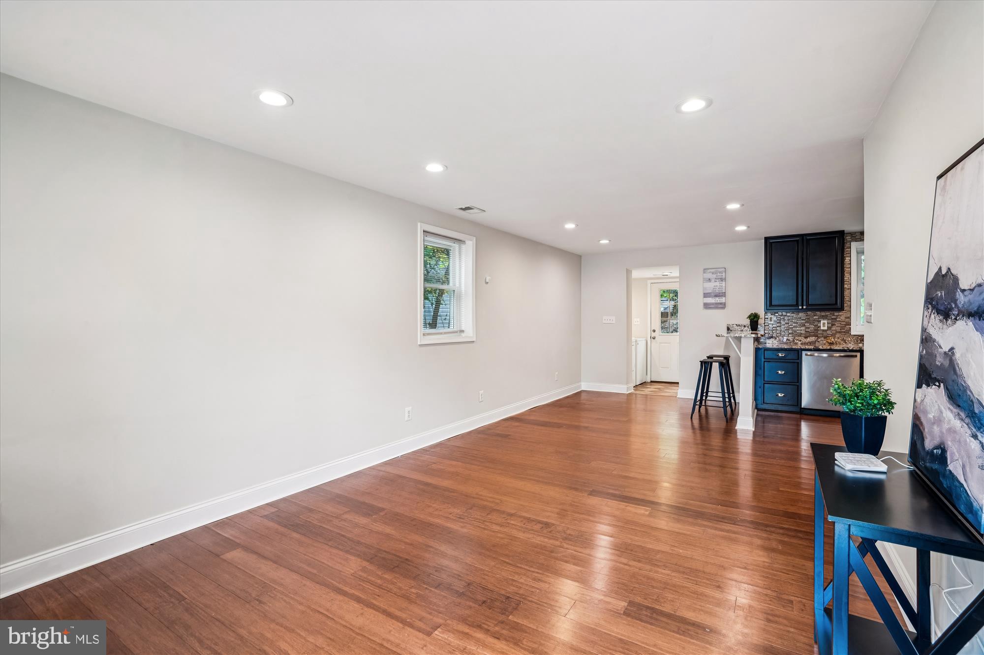 GLENARDEN WOODS - Residential