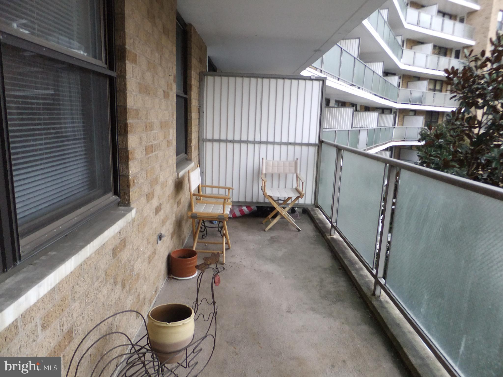 OAK HILL - Residential Lease