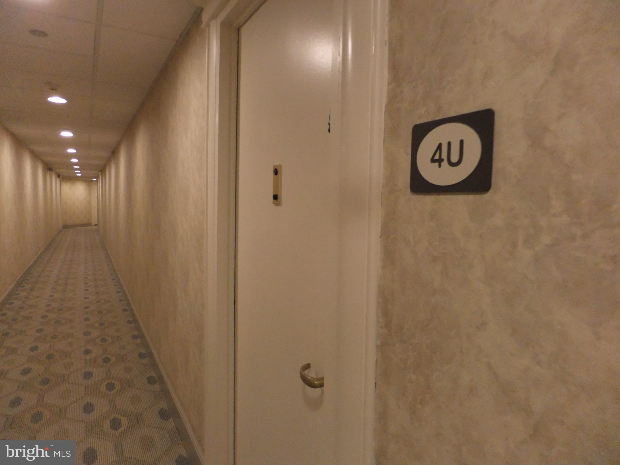 OAK HILL - Residential Lease