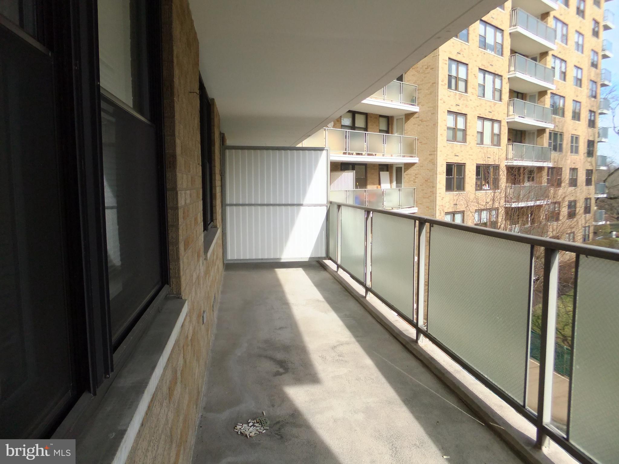 OAK HILL - Residential Lease