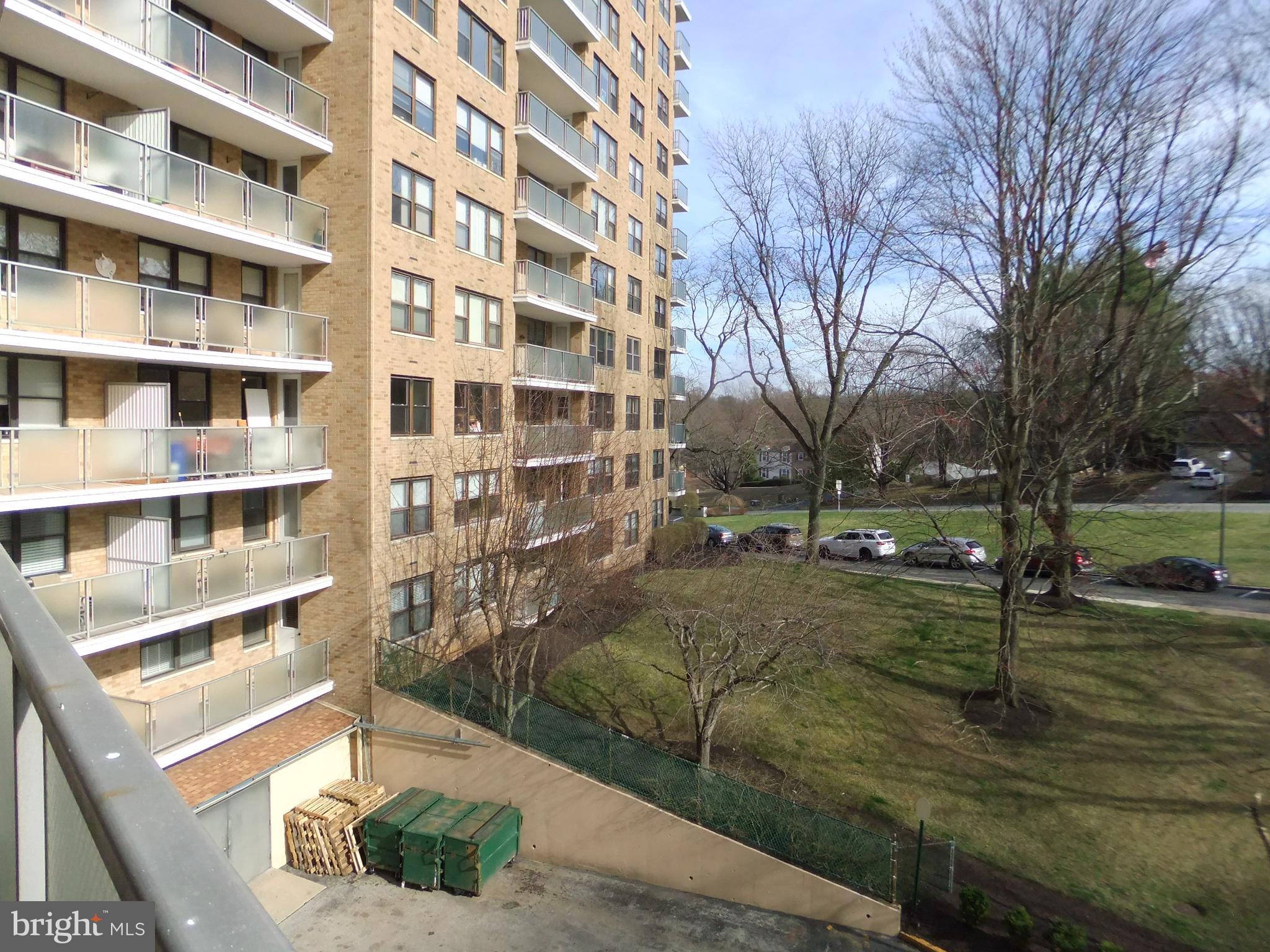 OAK HILL - Residential Lease