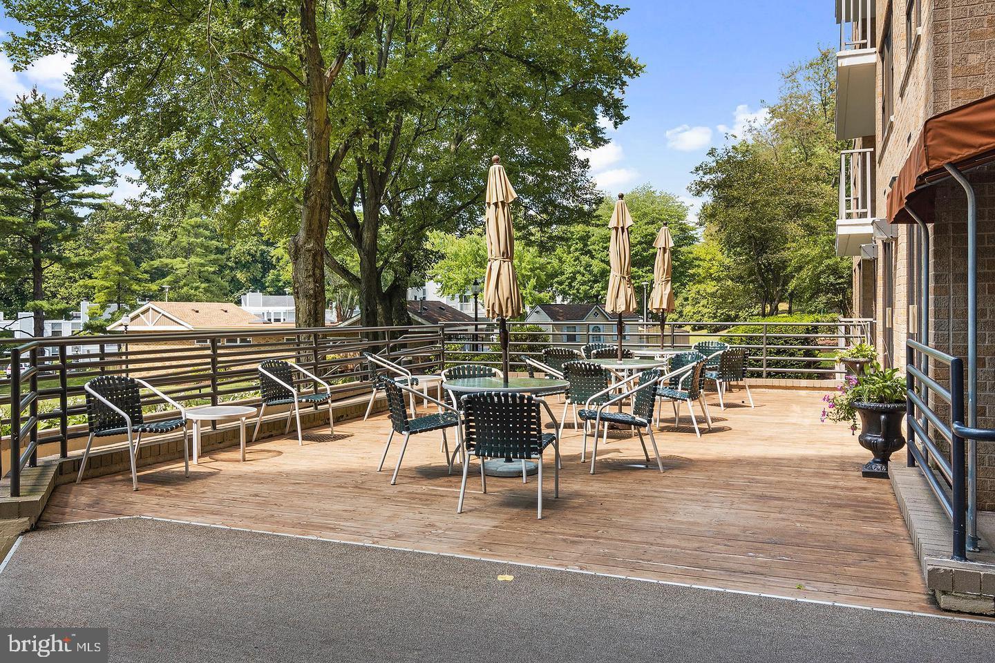 OAK HILL - Residential Lease