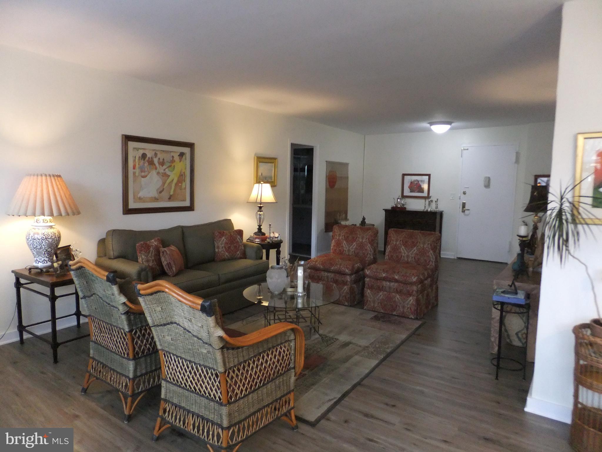 OAK HILL - Residential Lease