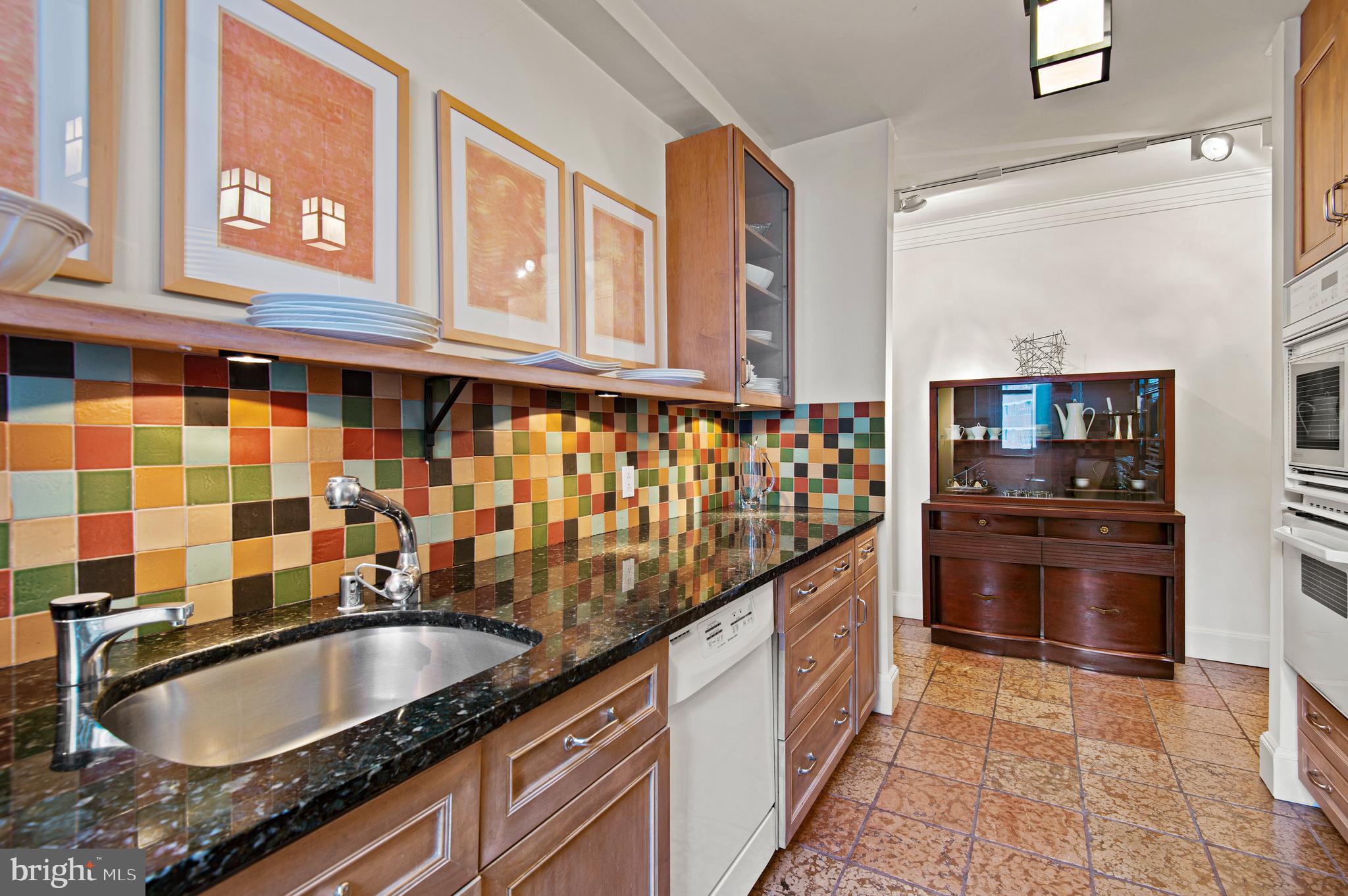 TUSCANY-CANTERBURY - Residential
