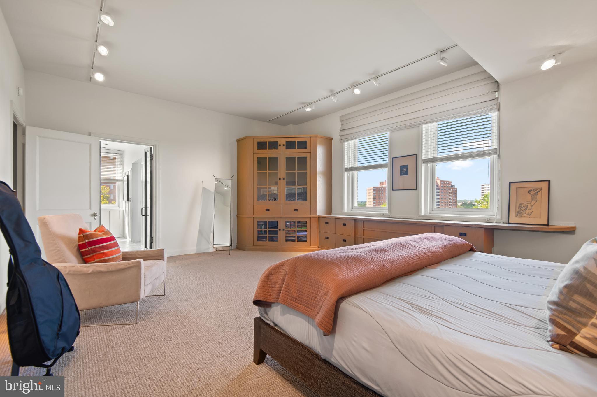 TUSCANY-CANTERBURY - Residential