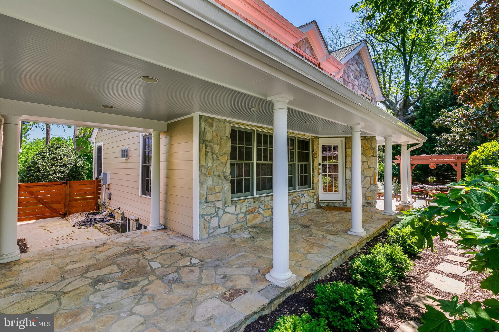 BRADDOCK HEIGHTS - Residential