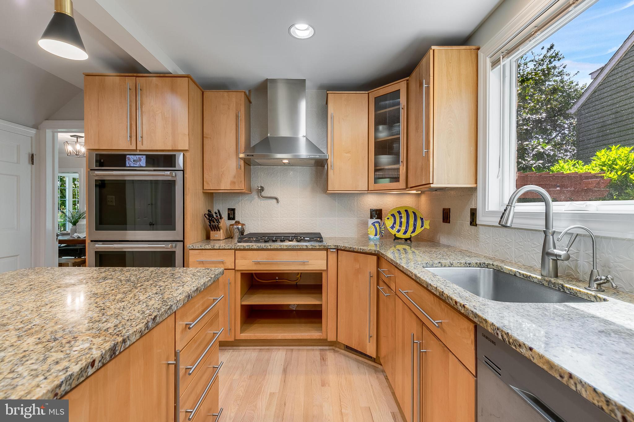 BRADDOCK HEIGHTS - Residential