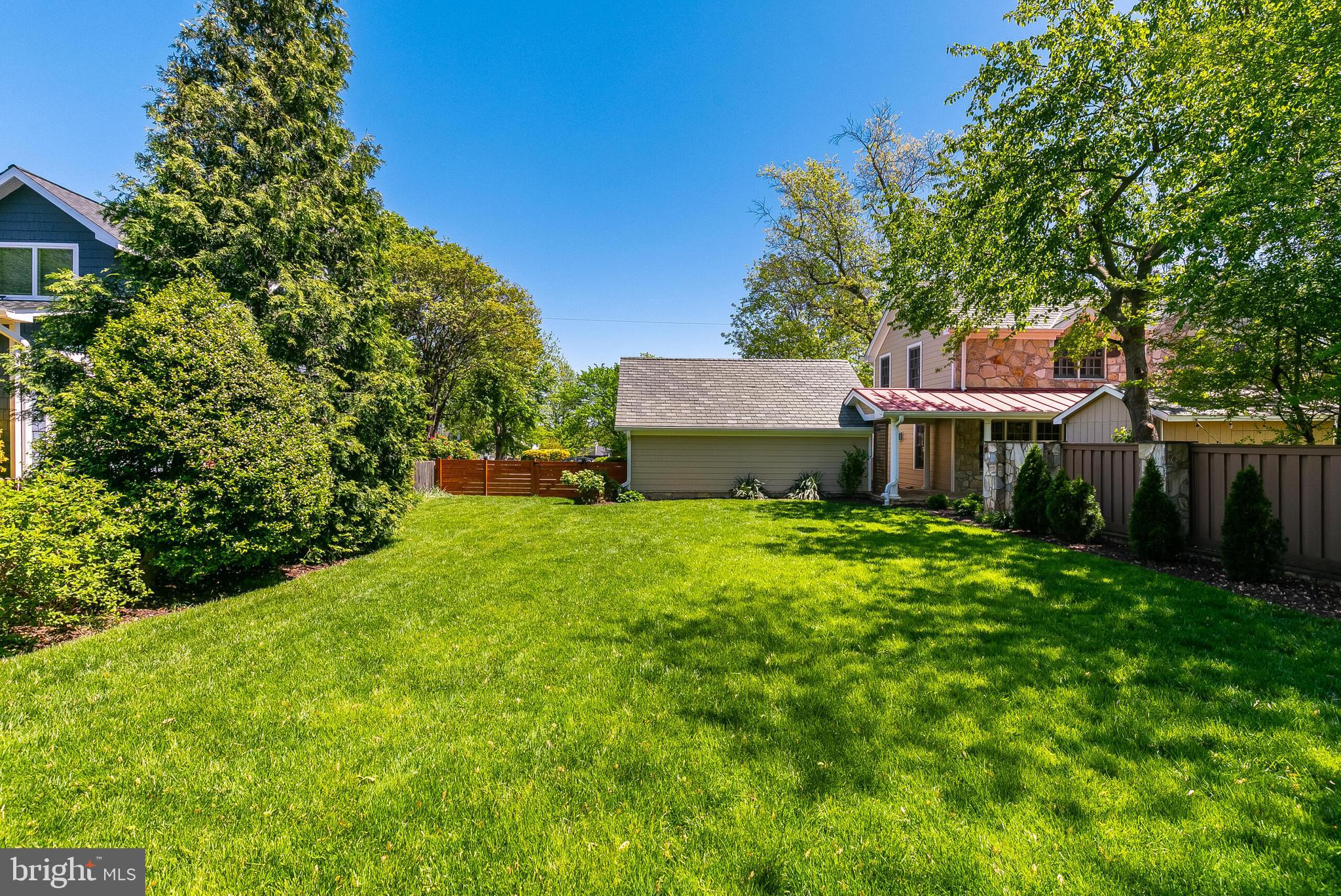 BRADDOCK HEIGHTS - Residential