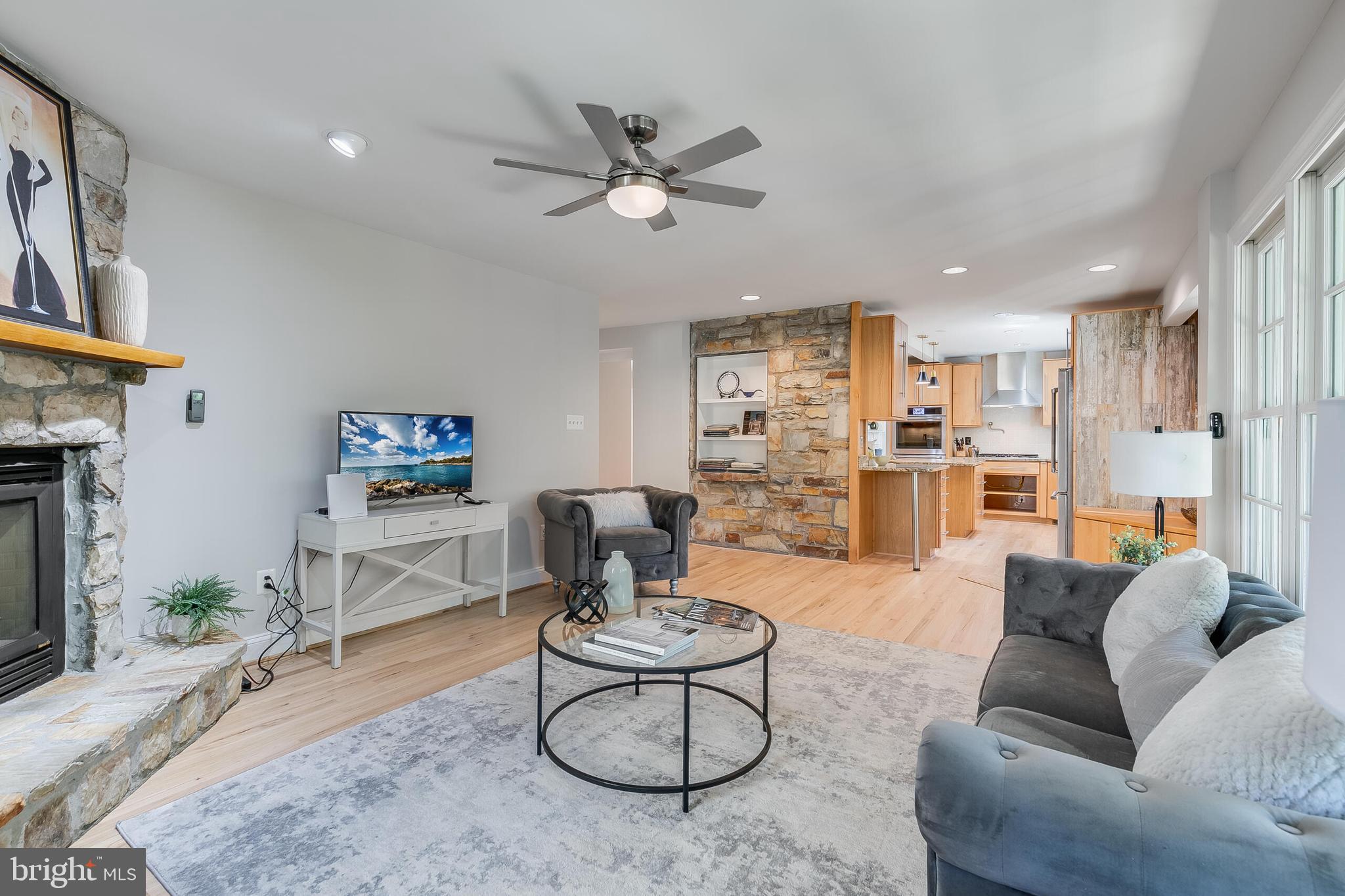 BRADDOCK HEIGHTS - Residential