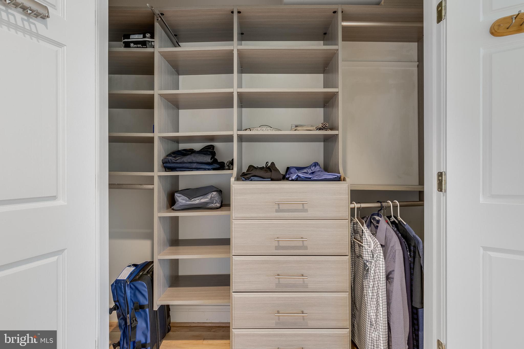 BRADDOCK HEIGHTS - Residential