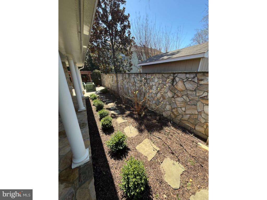 BRADDOCK HEIGHTS - Residential