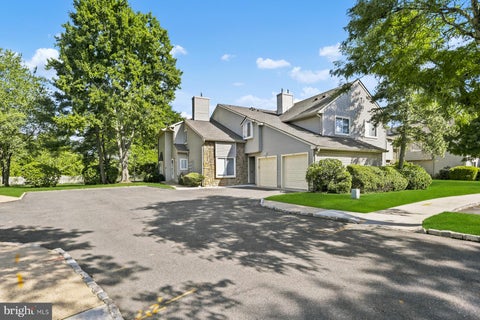 Condo For Sale - 37 Teal Court<br/> Mercer County, EAST WINDSOR, NJ 08520