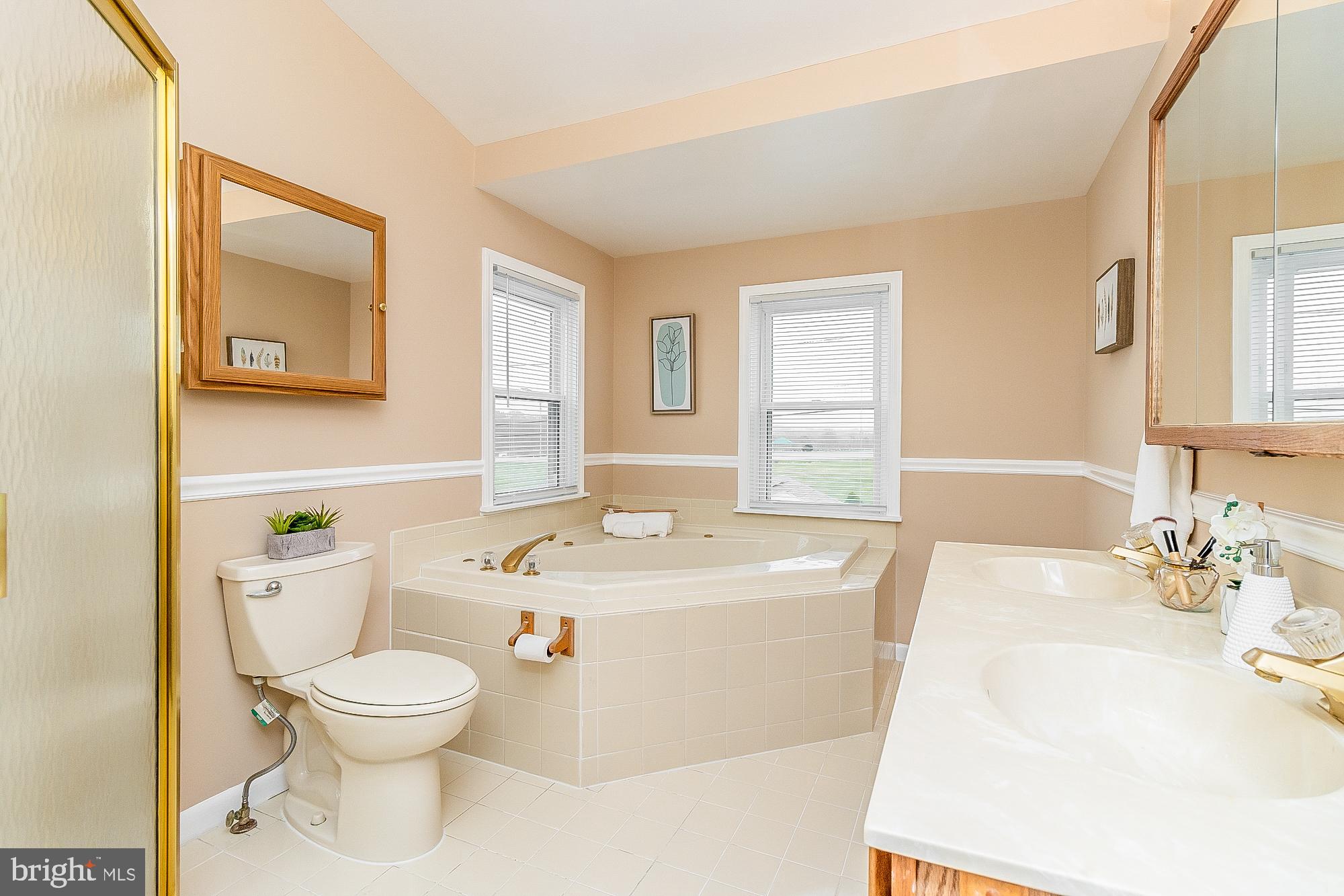 OVERLEA HILLS - Residential