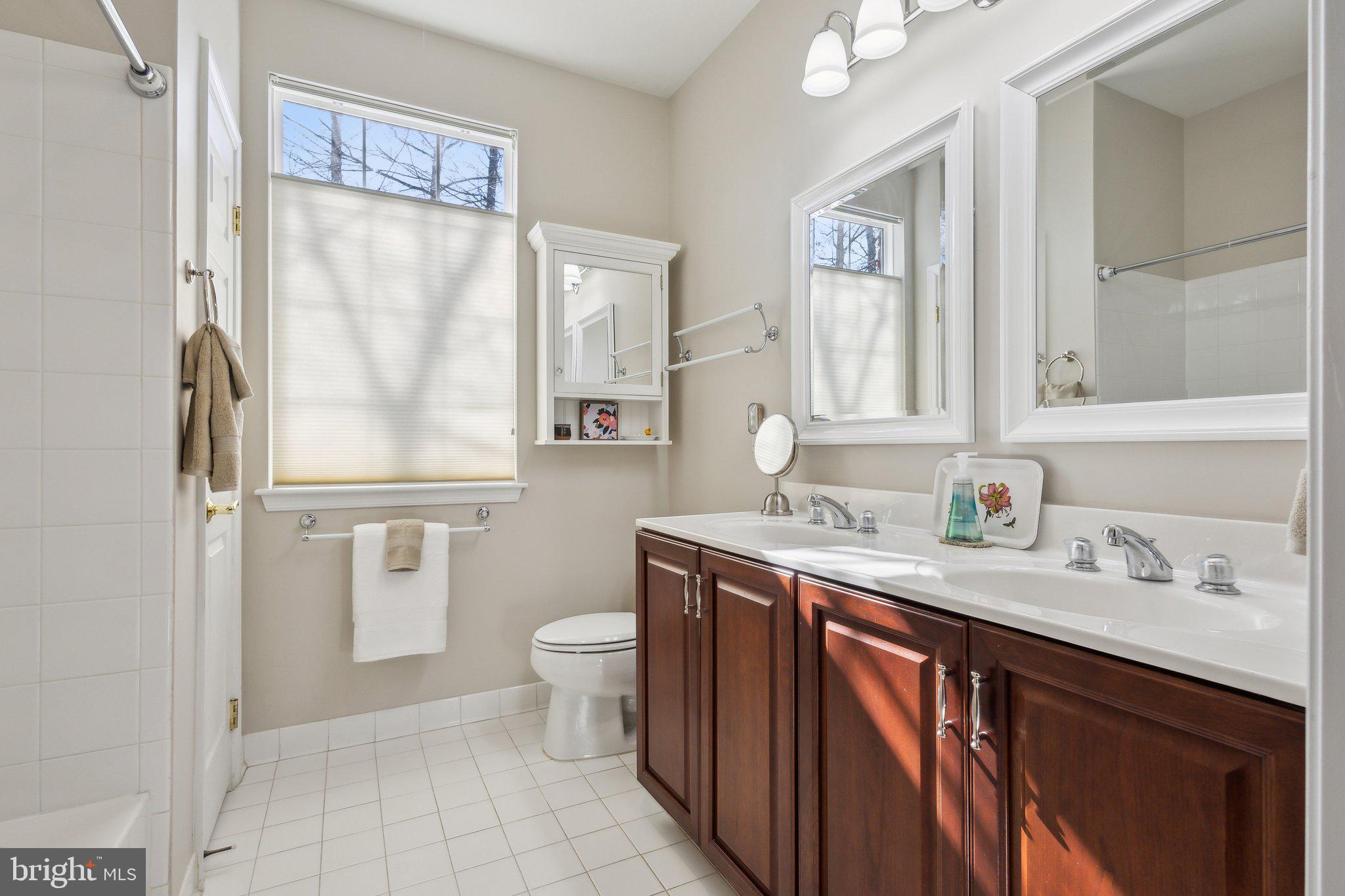 RIDGES AT BELMONT - Residential