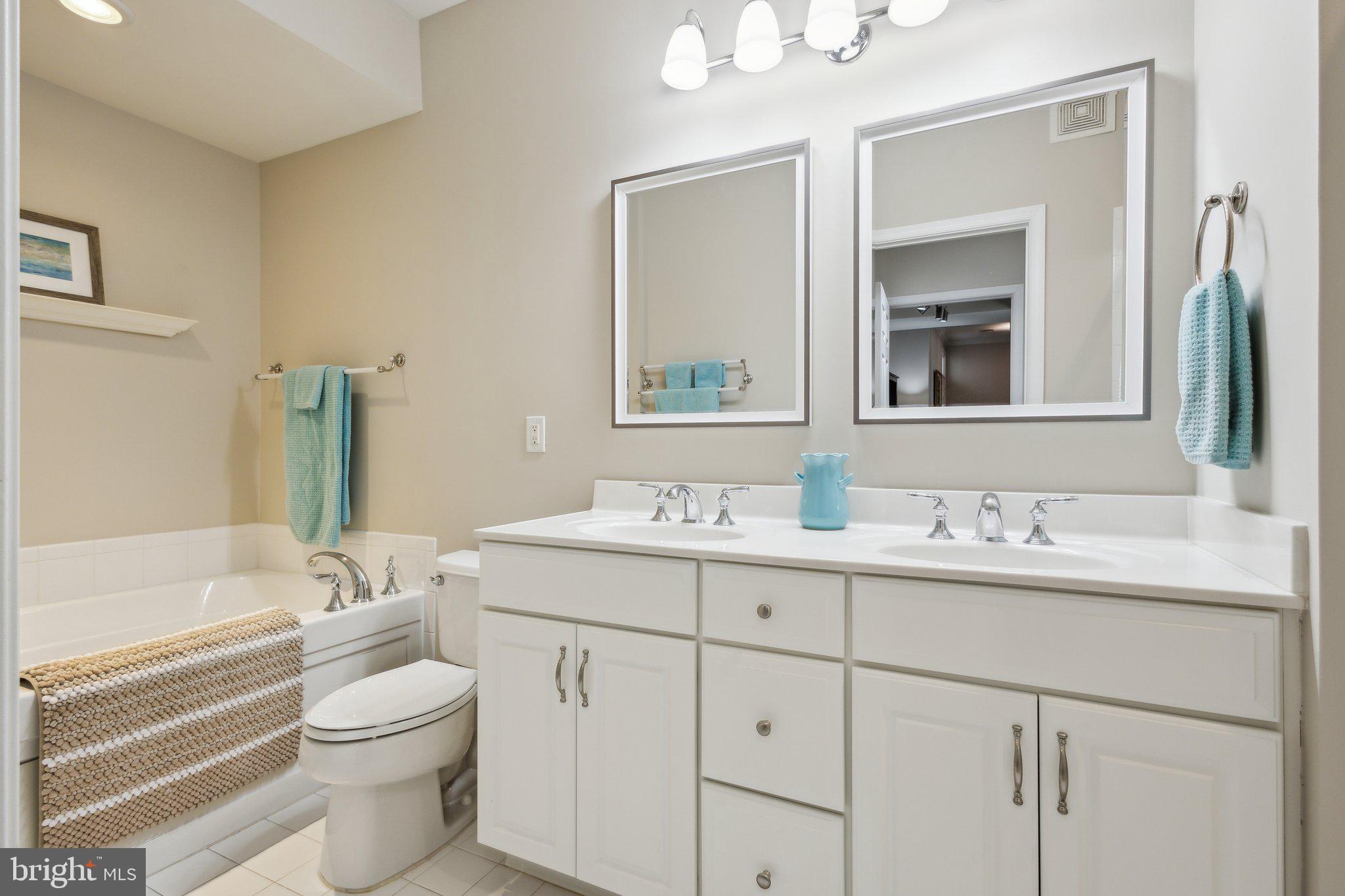 RIDGES AT BELMONT - Residential