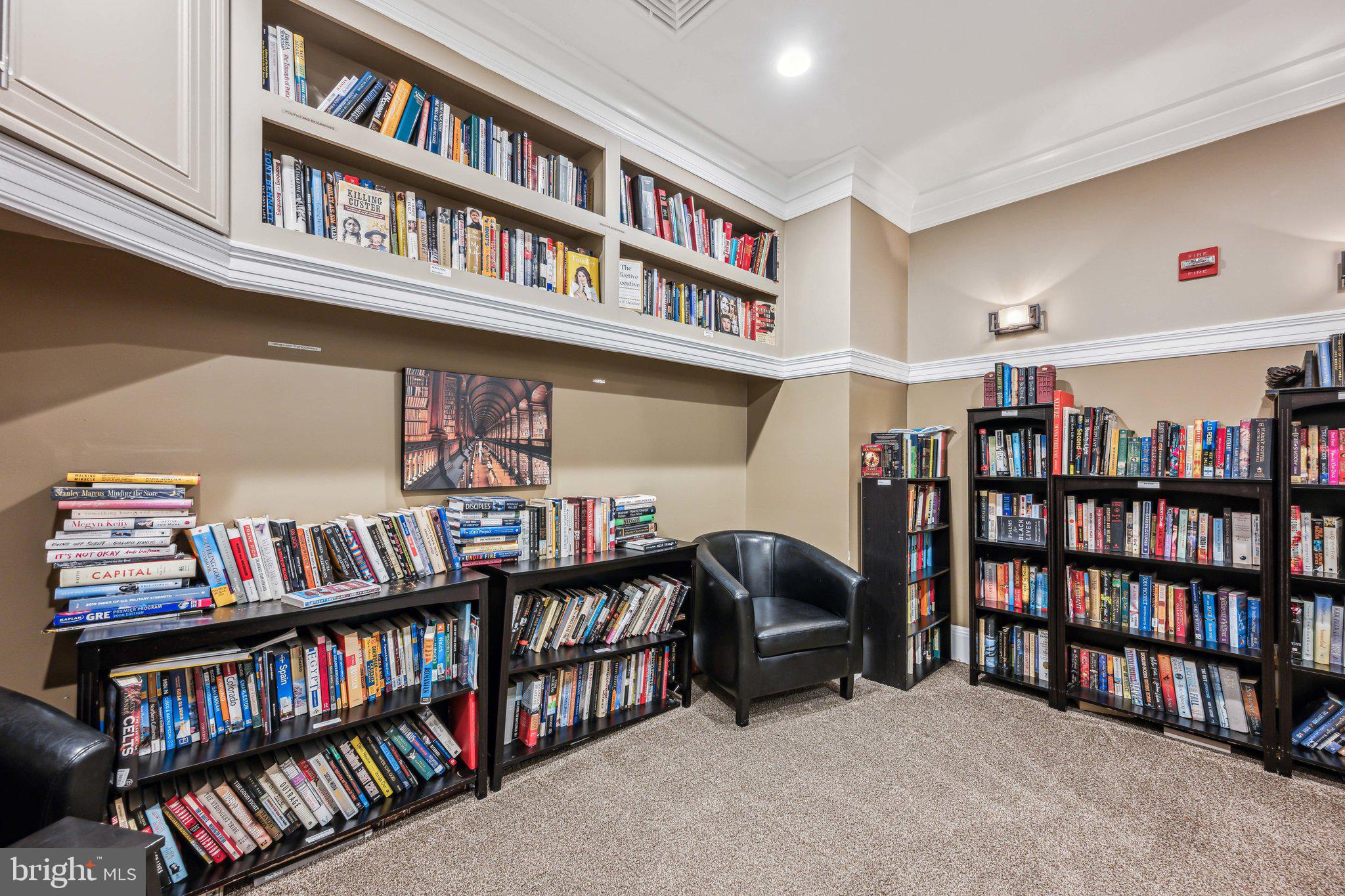 THE GROVE AT ARLINGTON - Residential