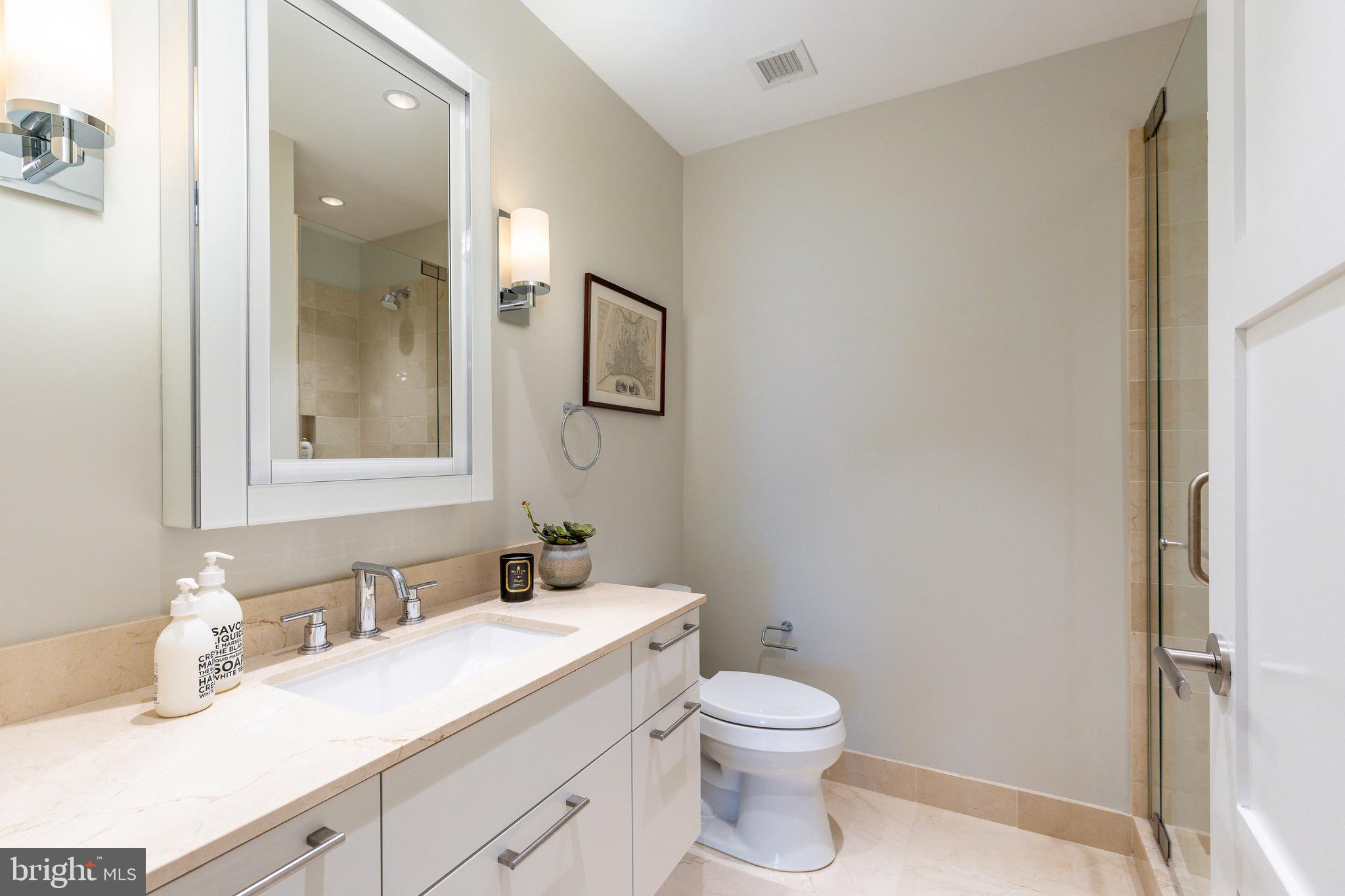 CENTER CITY - Residential