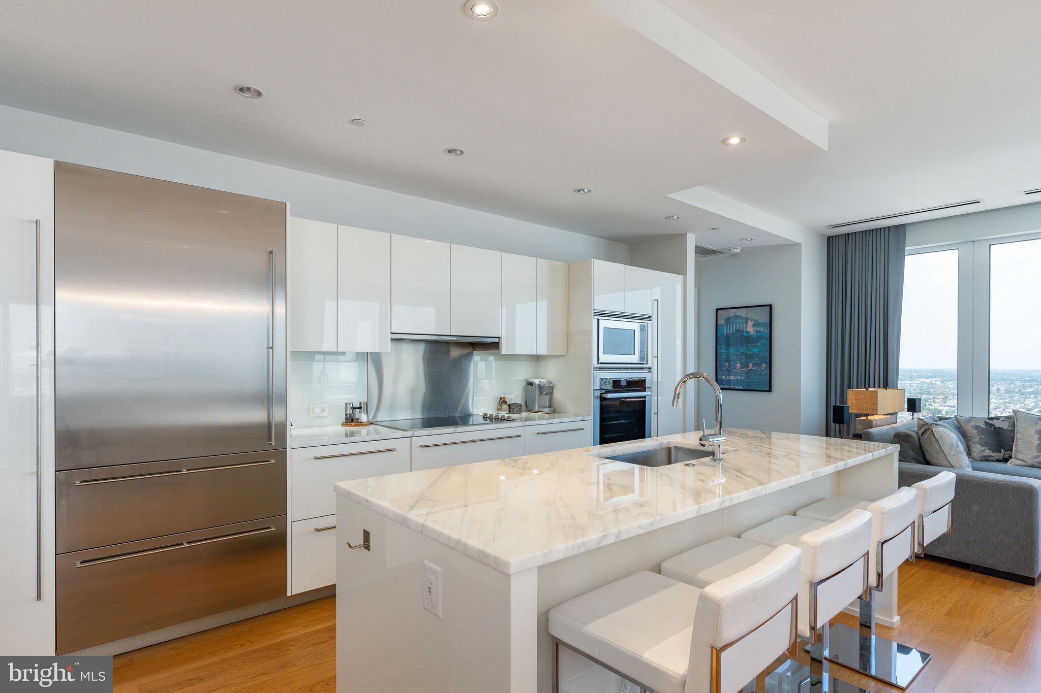 CENTER CITY - Residential