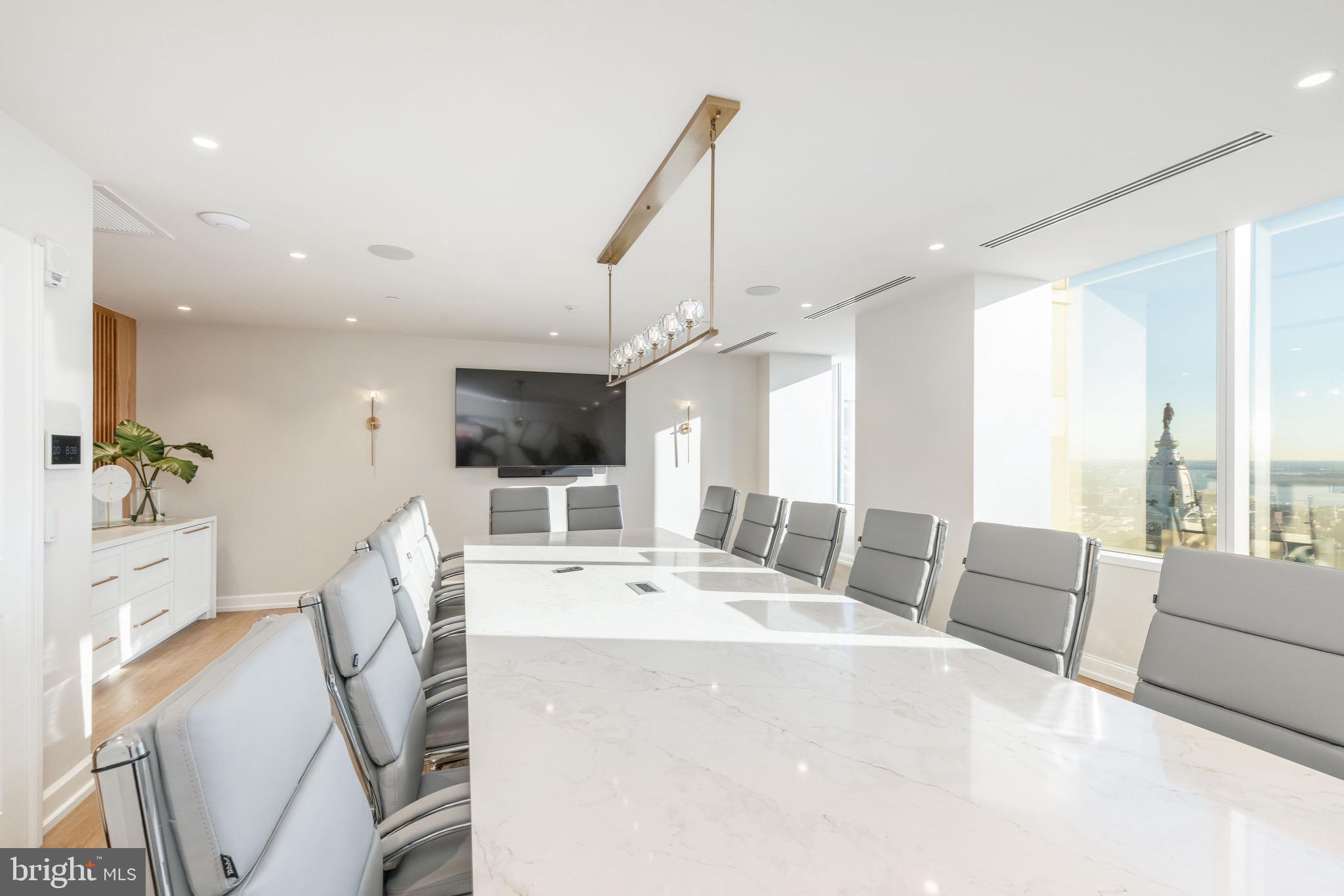 CENTER CITY - Residential