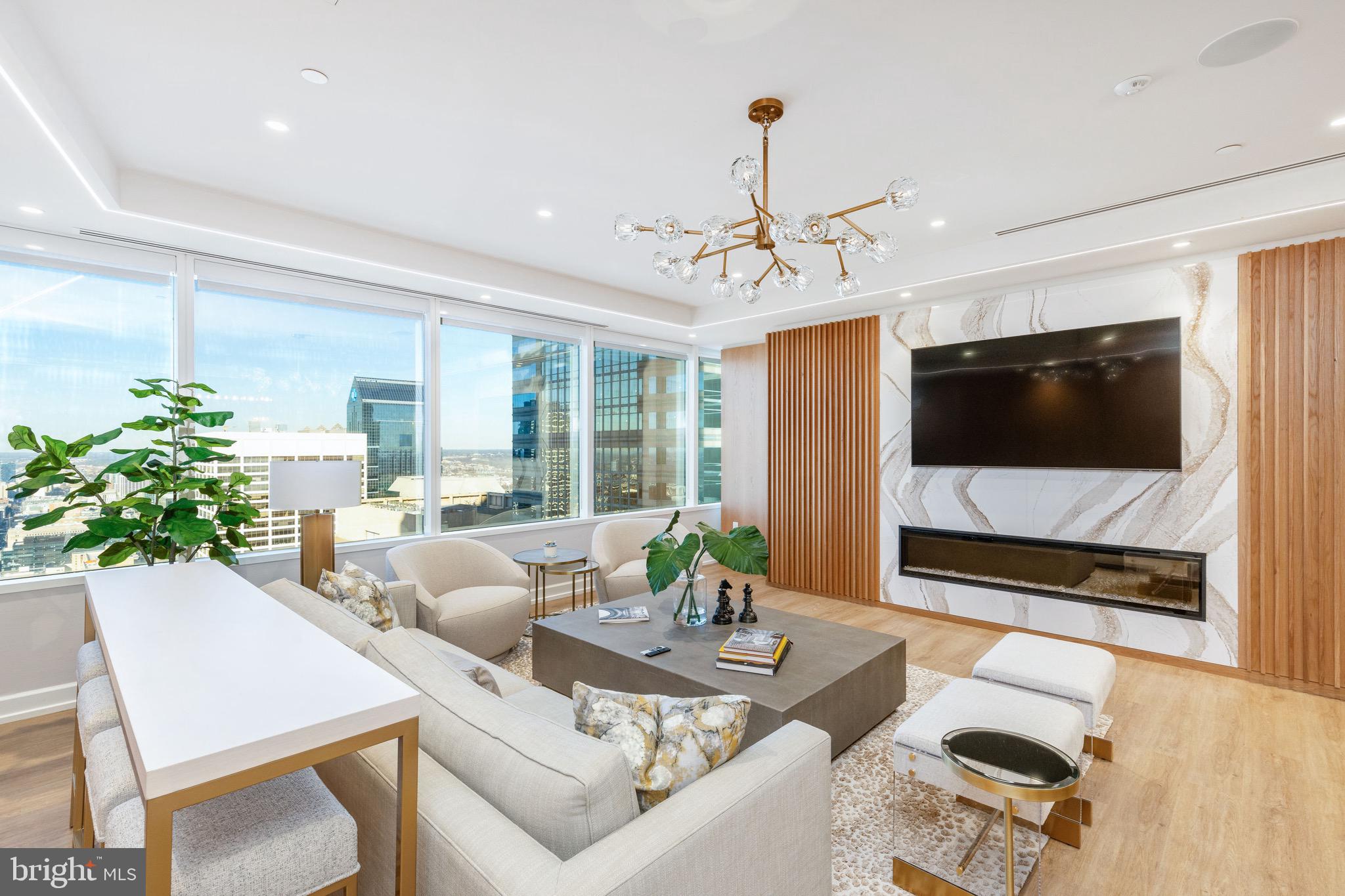 CENTER CITY - Residential