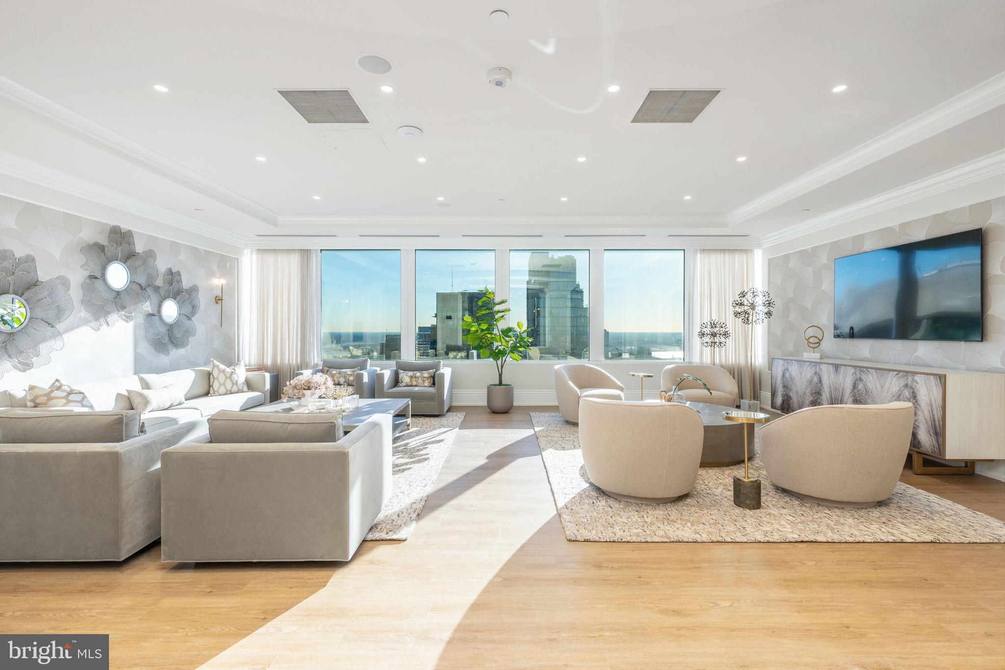CENTER CITY - Residential