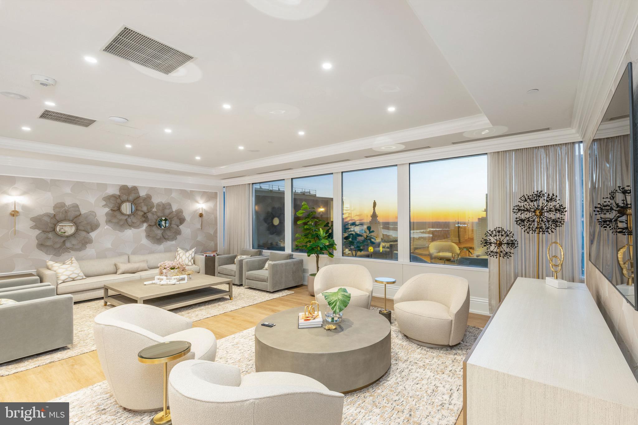 CENTER CITY - Residential