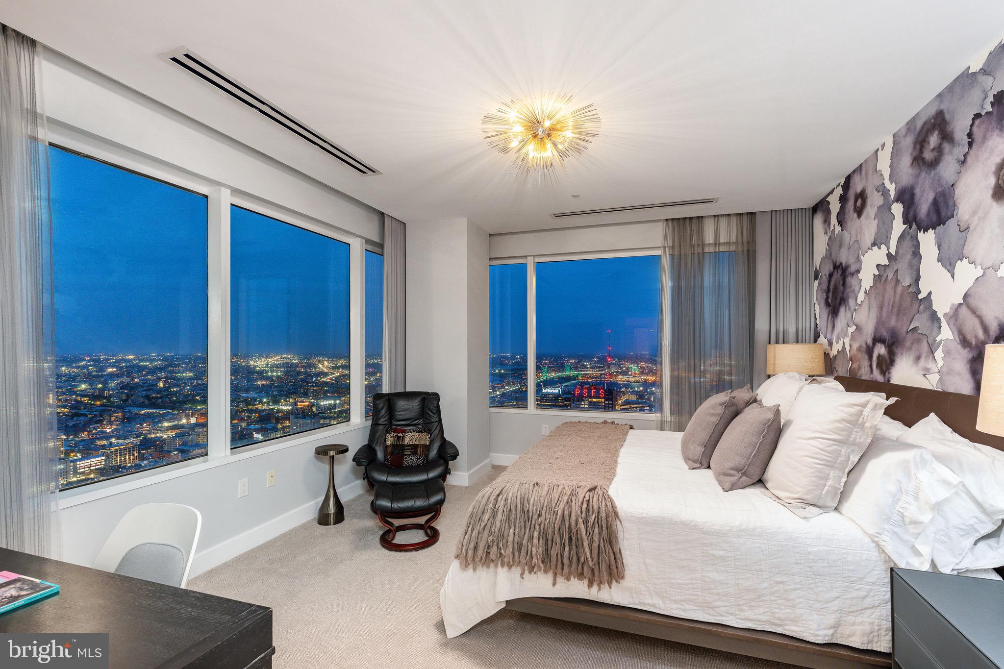CENTER CITY - Residential