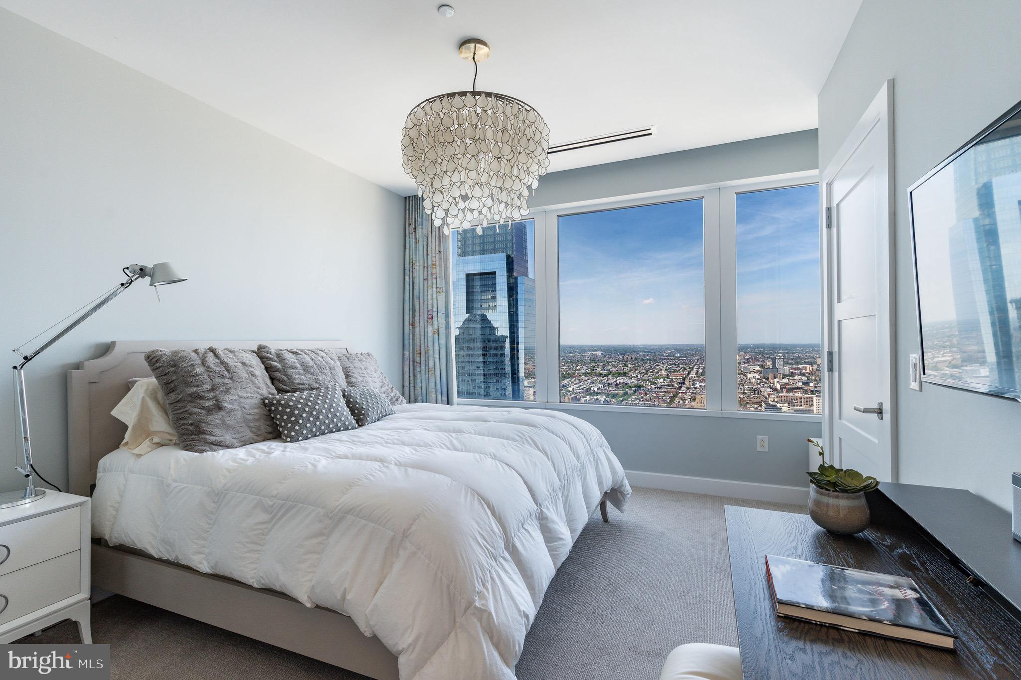 CENTER CITY - Residential