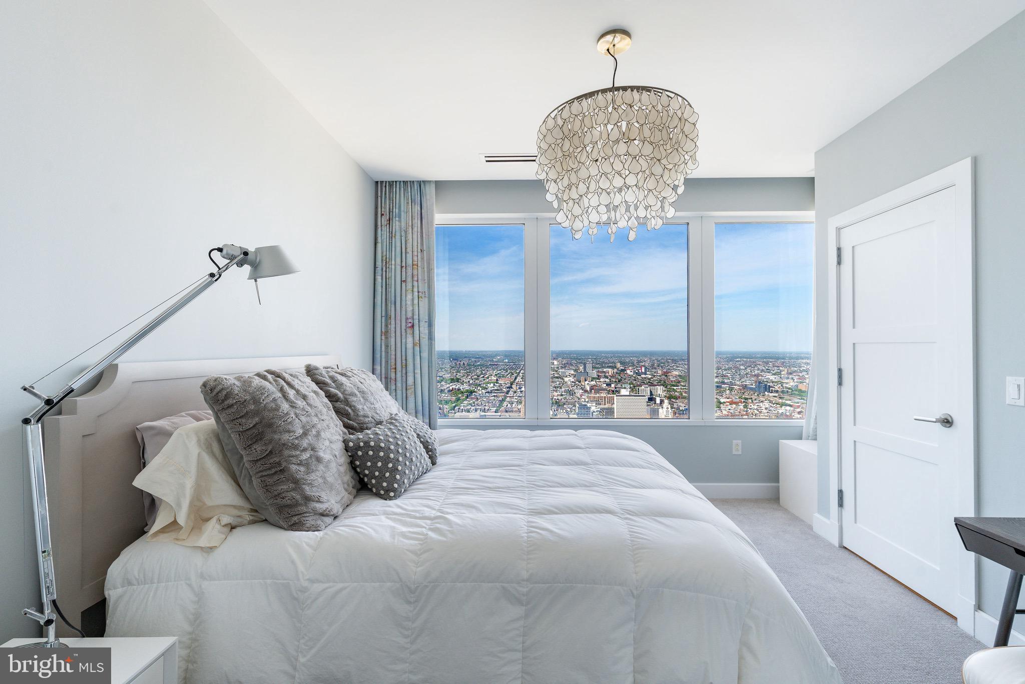 CENTER CITY - Residential
