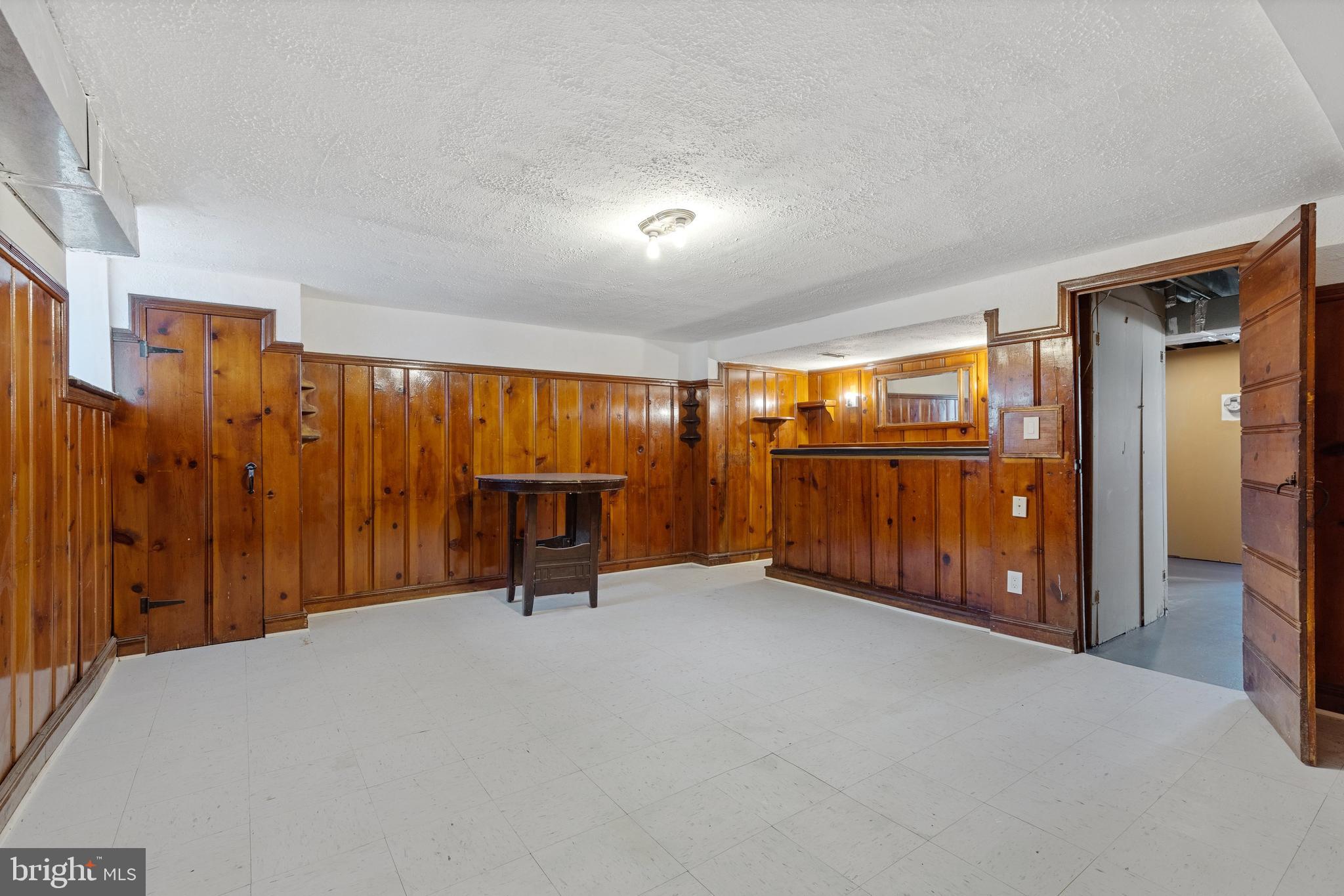 BURLEITH - LEIGHTON - Residential Lease