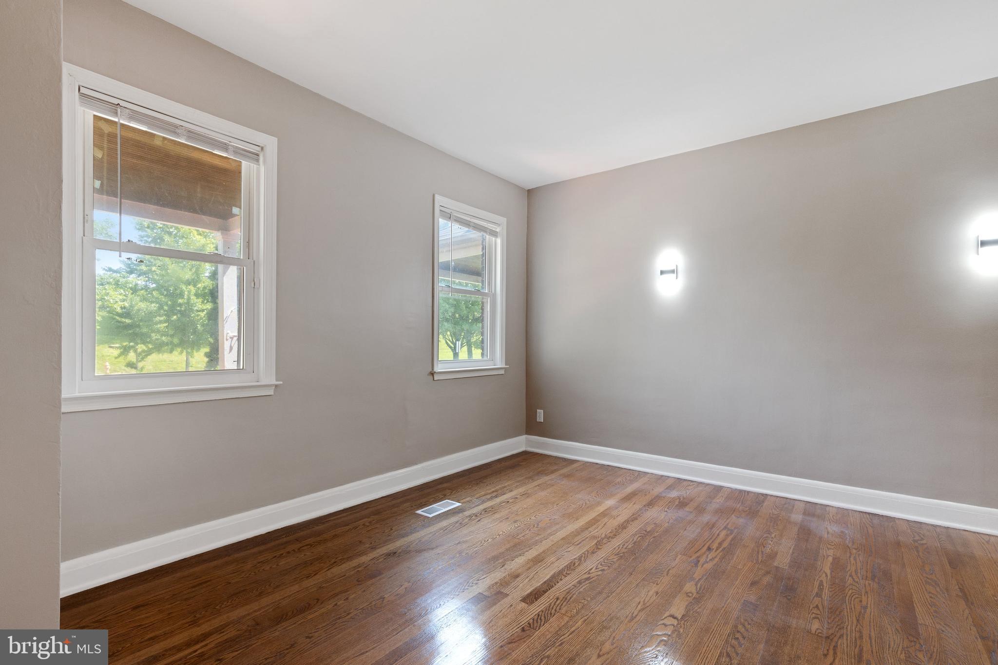 BURLEITH - LEIGHTON - Residential Lease