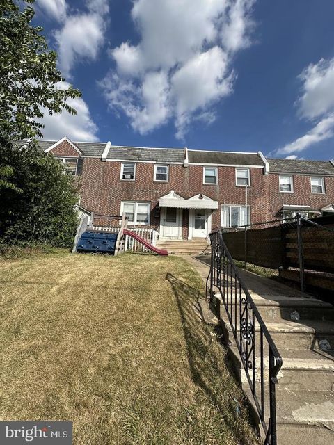 Townhouse For Sale - 7249 Rupert Street<br/> PHILADELPHIA, PA 19149
