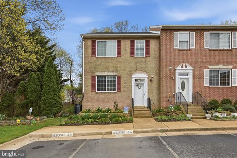 221 BEACON DRIVE STERLING VA 20164