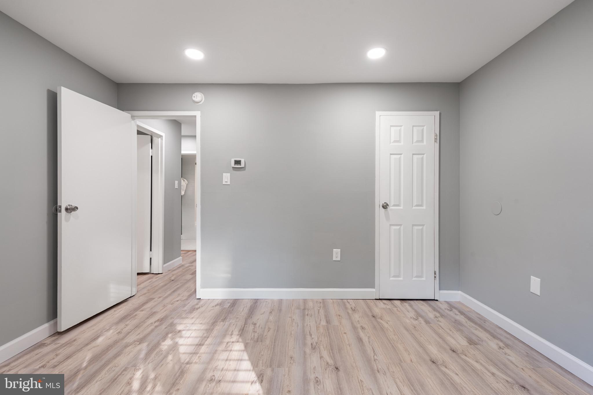 WEST SPRING - Residential