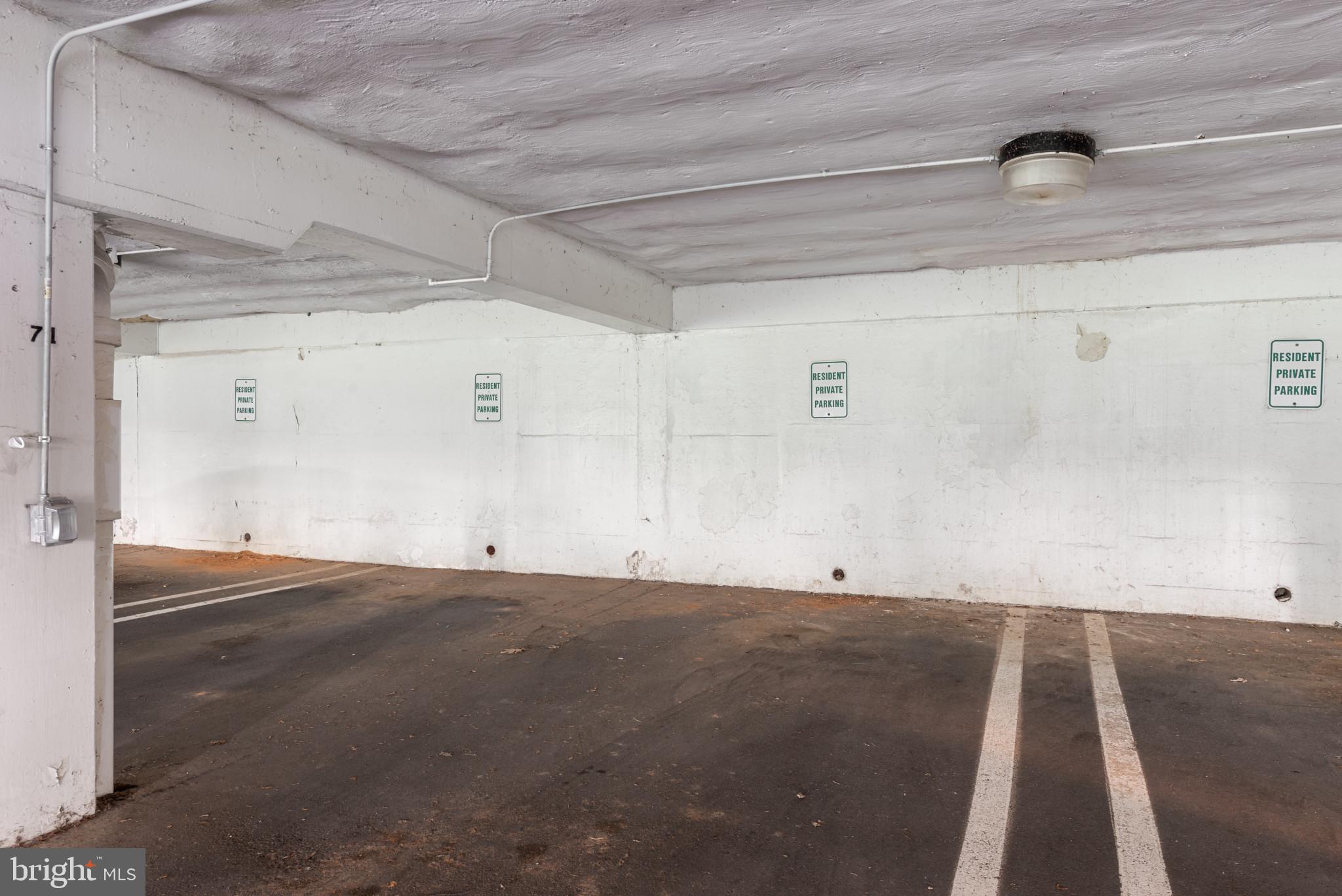 WEST SPRING - Residential