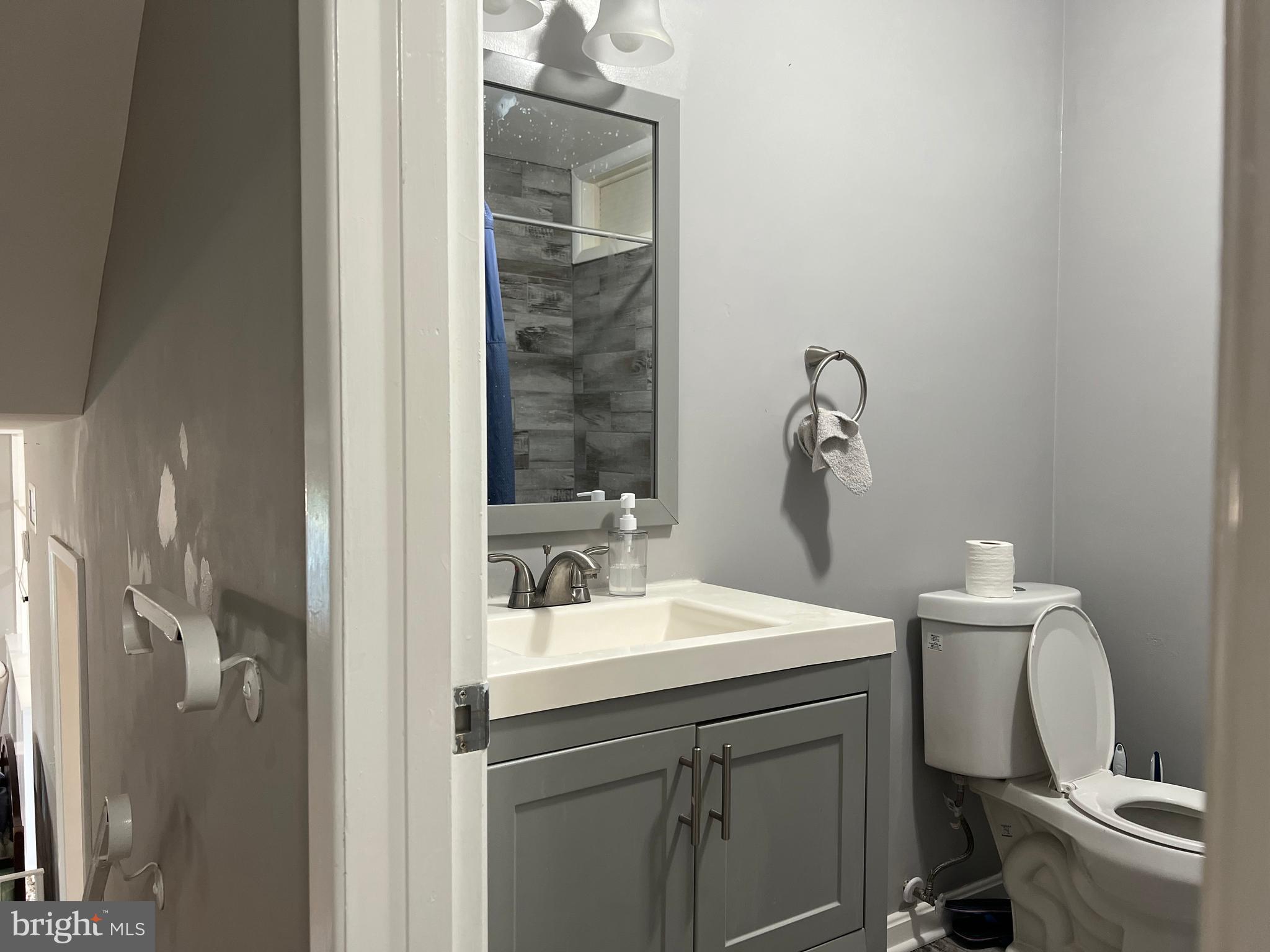 WHEATON FOREST - Residential Lease