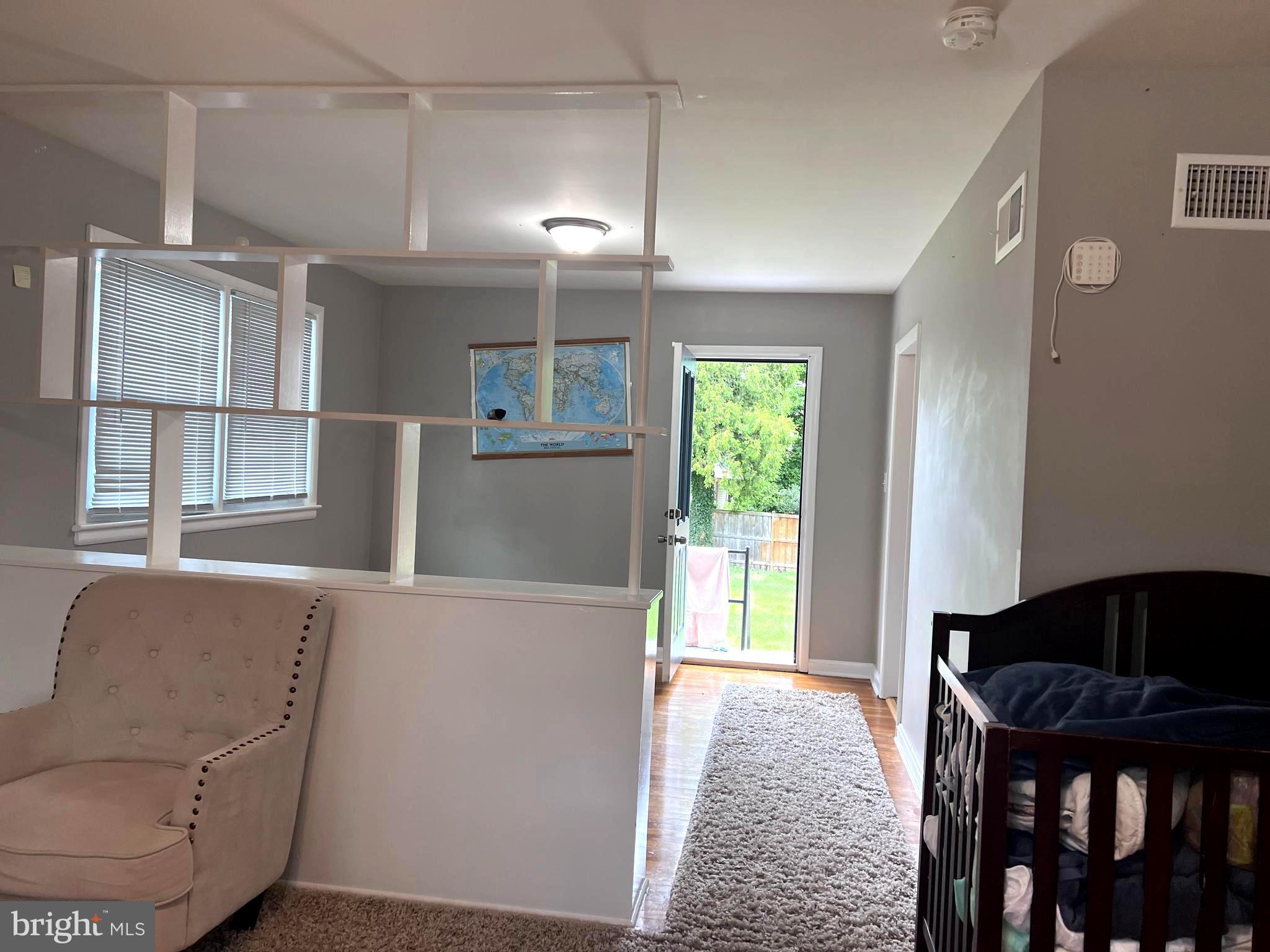 WHEATON FOREST - Residential Lease