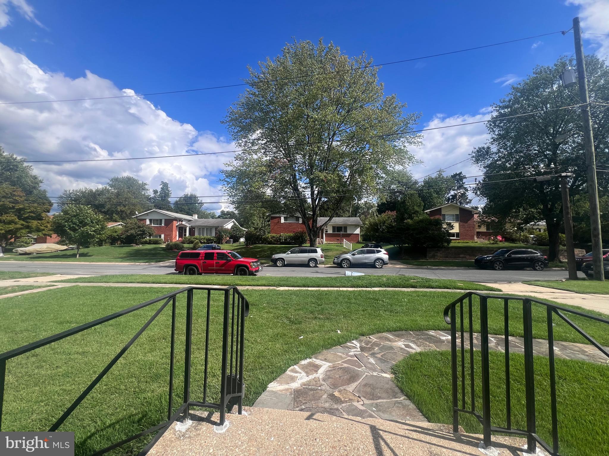 WHEATON FOREST - Residential Lease