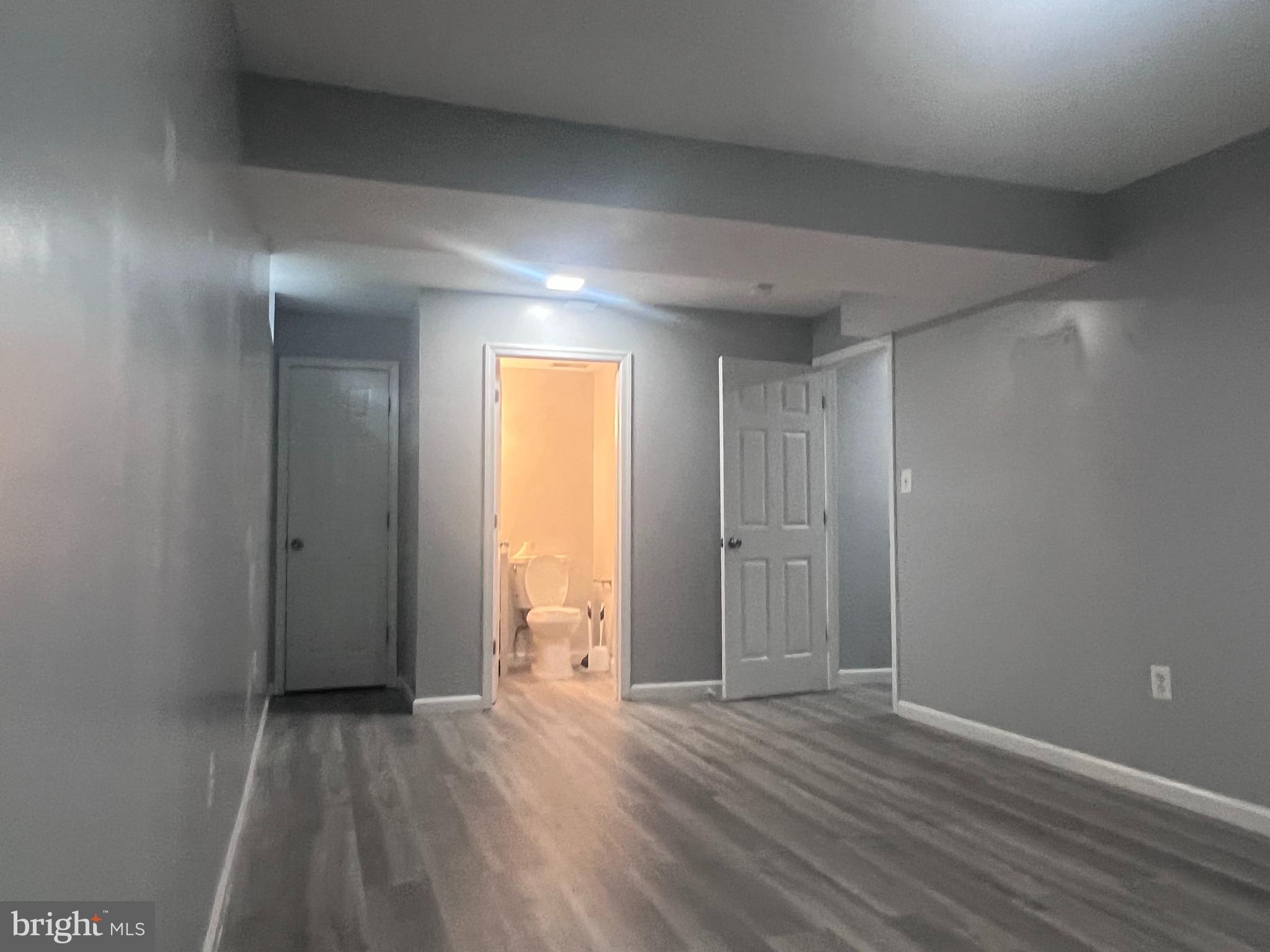 WHEATON FOREST - Residential Lease