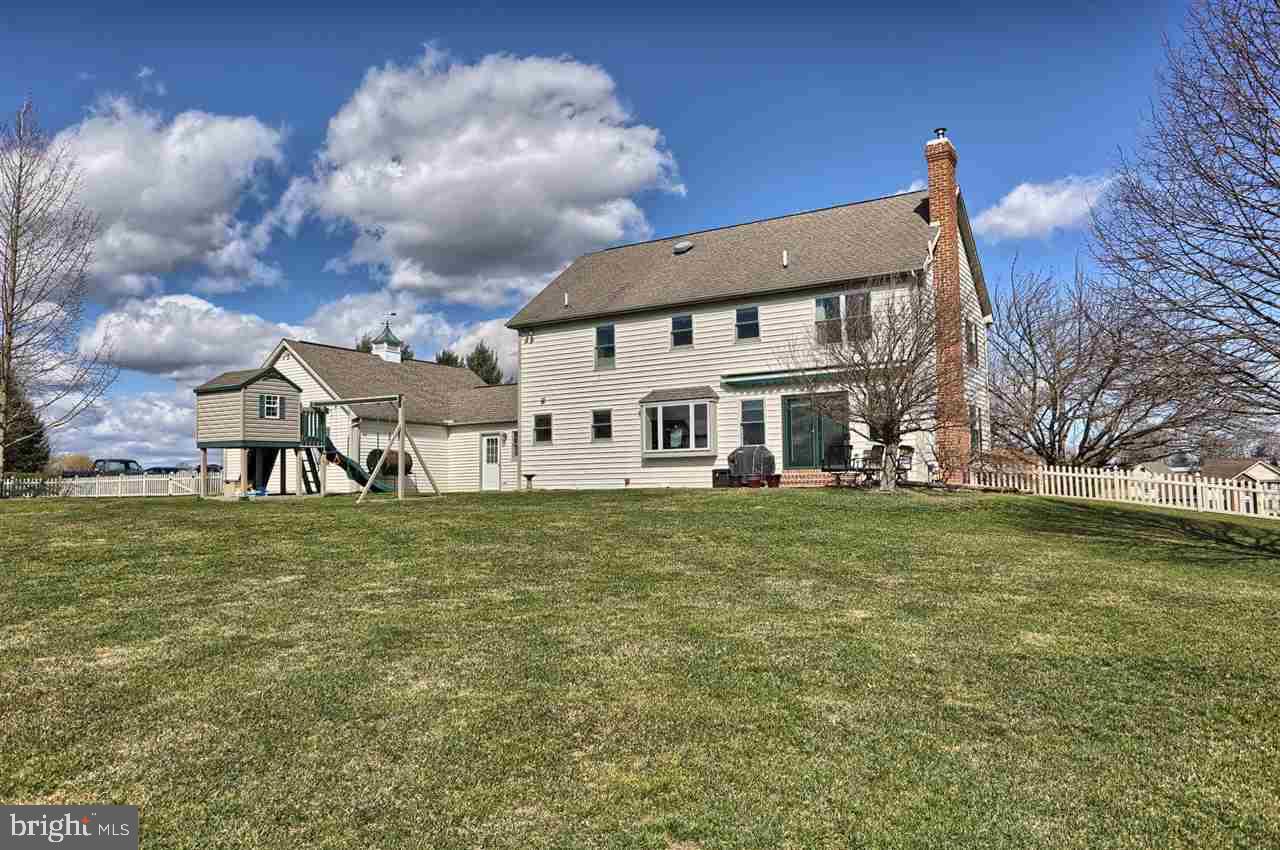 ROCKWELL FARMS - Residential