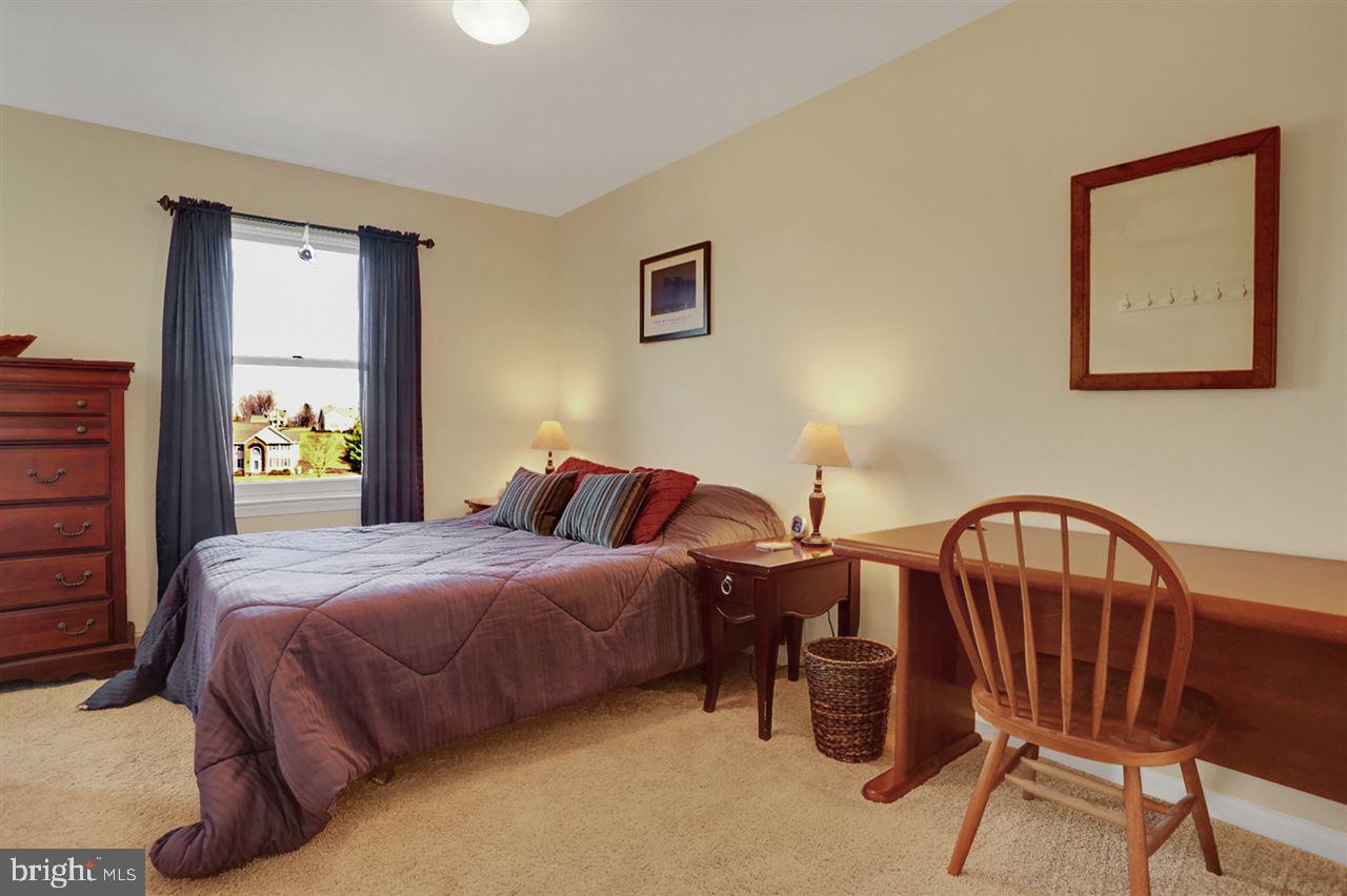 ROCKWELL FARMS - Residential