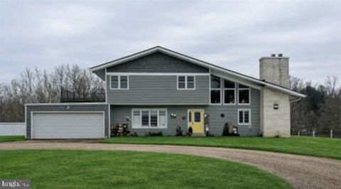 Photo of 534 Charming Forge Road, ROBESONIA, PA 19551 (MLS # PABK2068404)