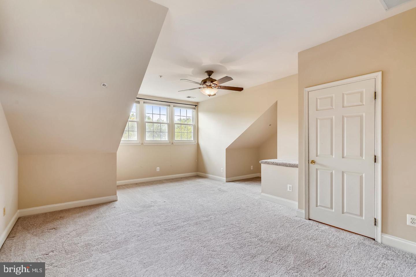 PINEY ORCHARD - Residential Lease