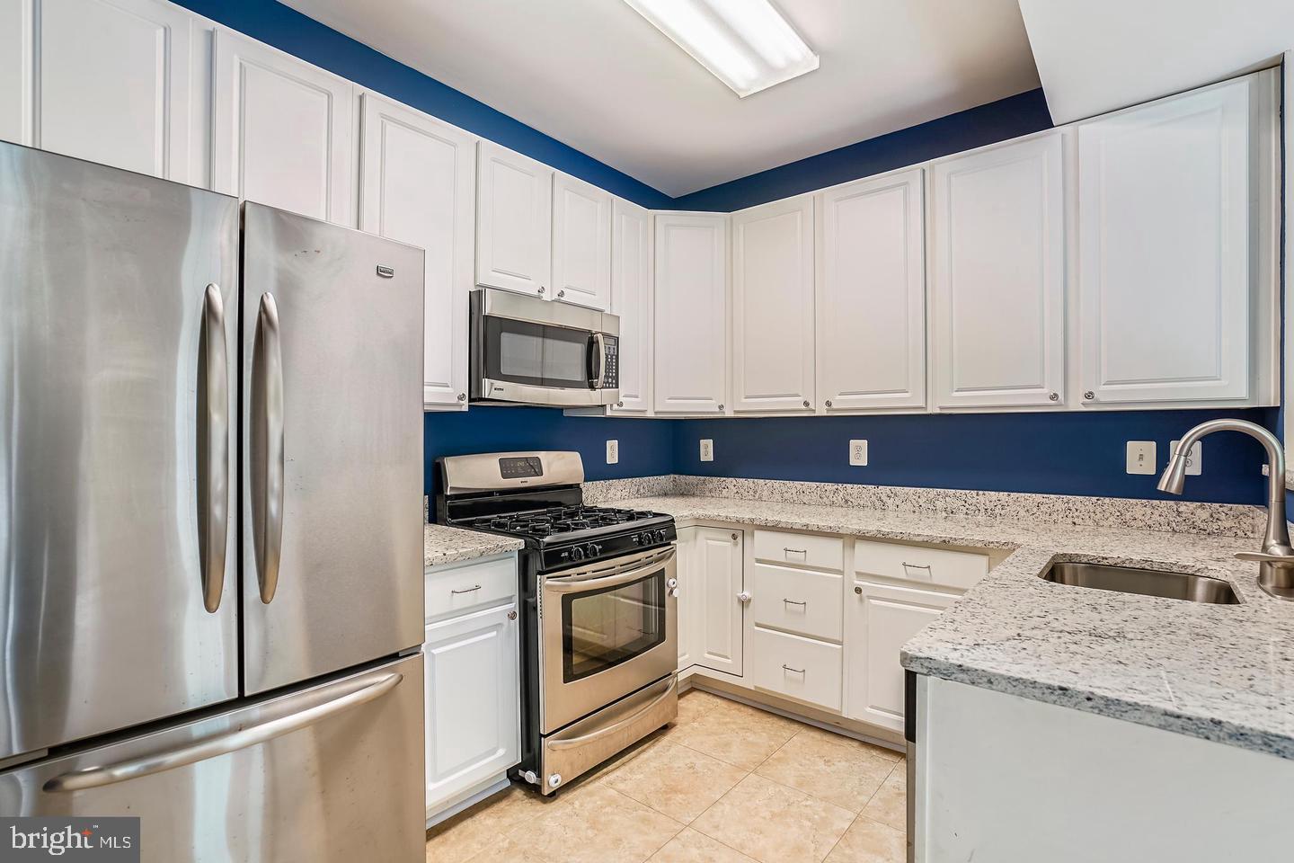 PINEY ORCHARD - Residential Lease