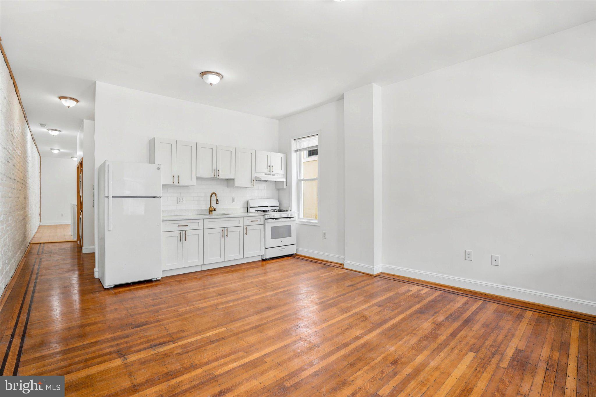 149 W SHARPNACK STREET