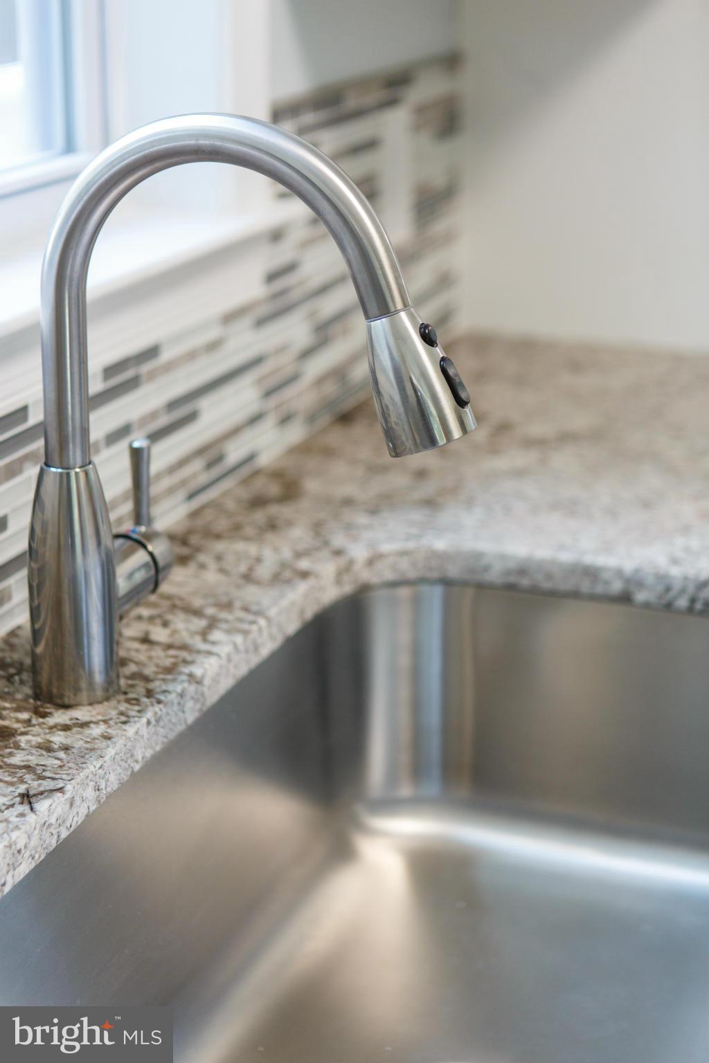 LINCOLN HEIGHTS - Residential