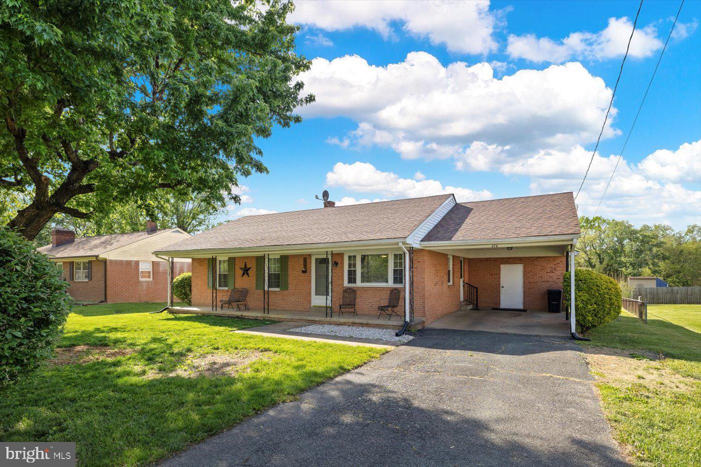 NOBLE HEIGHTS - Residential