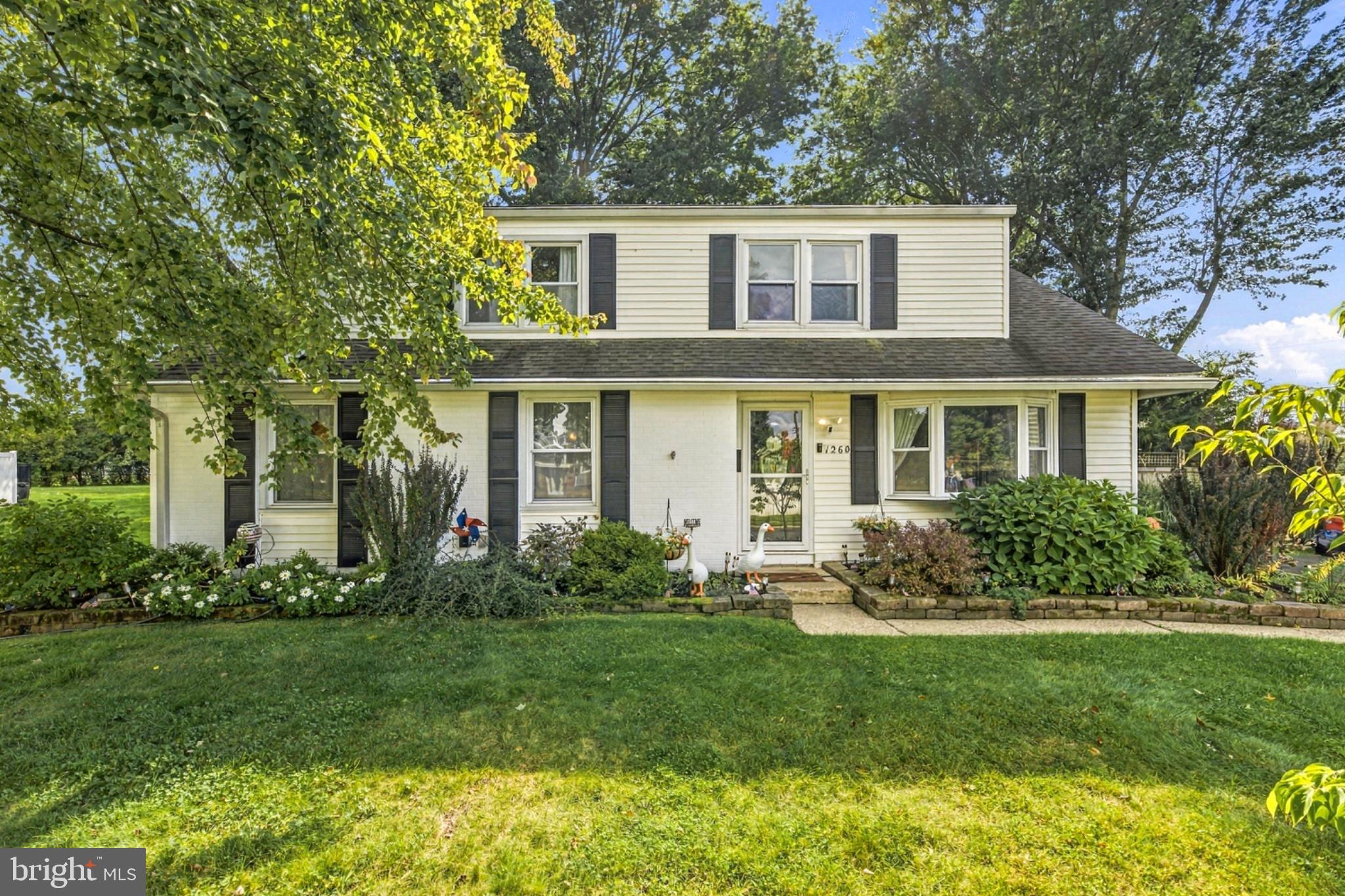 1260 BEVERLY ROAD