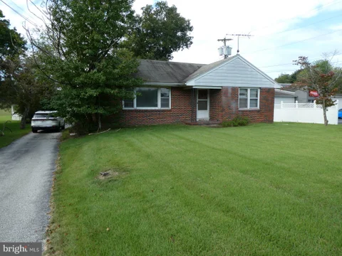 2393 S Black Horse Pike, Williamstown, NJ 08094 - #: NJGL2078668