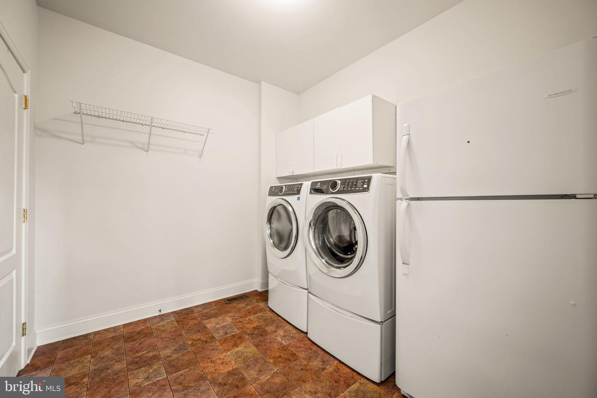 HERSHEYS MILL - Residential